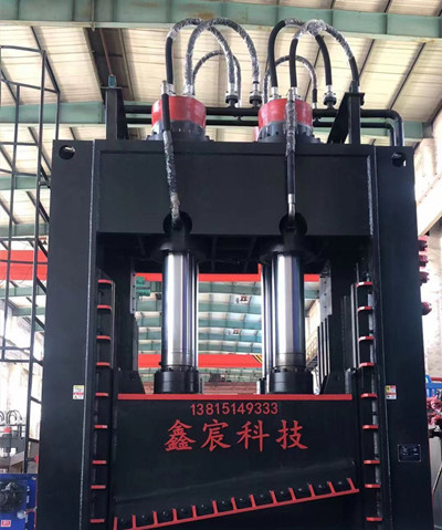 重工液壓800噸龍門剪切機